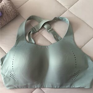 Seamless Sage Green Sports Bra